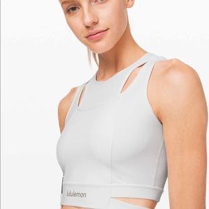 Lululemon New ambition cropped tank white size 4